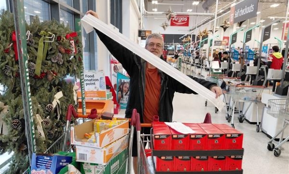 Volunteer buying items